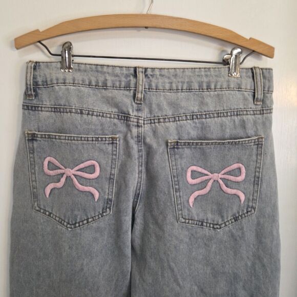 Edikted Bow Pocket Wide Leg Relaxed Jean Sz Med Light Wash Baggy Coquette - Picture 3 of 15